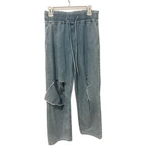 Forever 21 baggy blown out knee jeans